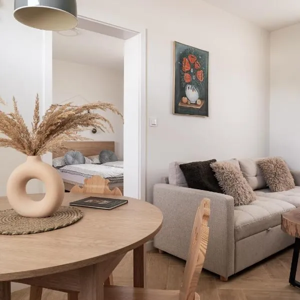 Apartamenty Polański na Rynku Szaflar - Nowoczesne, blisko Term, 20 procent na Gorący Potok, hotelli kohteessa Szaflary