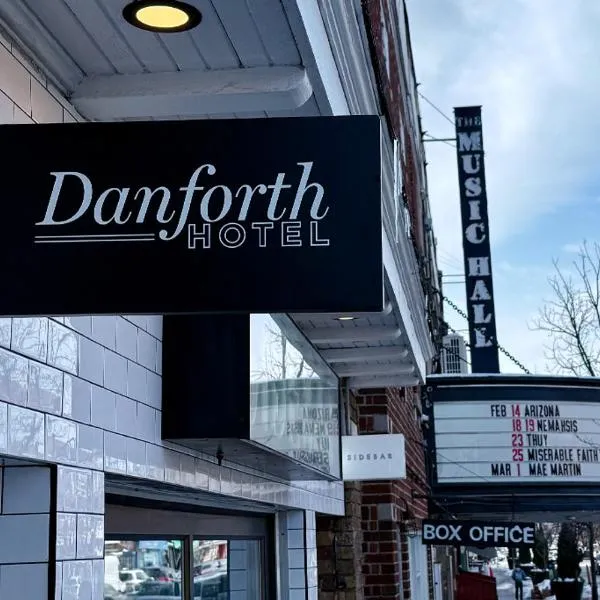 Danforth Hotel, Hotel in Toronto