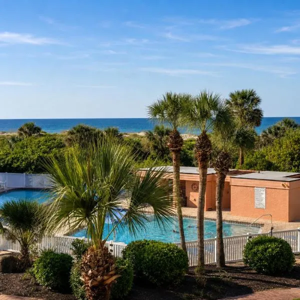 Coastal Dreams Ocean View St Augustine Beach Condo, hôtel à Saint Augustine