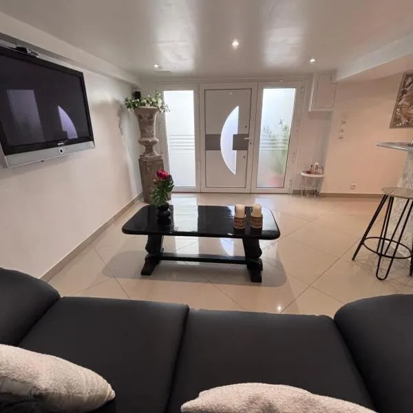 Appartement Carreira, viešbutis mieste Lilis-Adamas