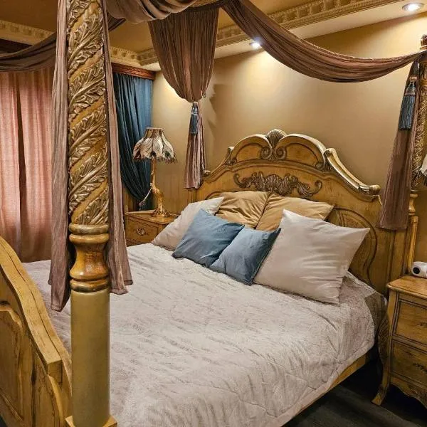 Royal View Apartment, hotel in Liepāja
