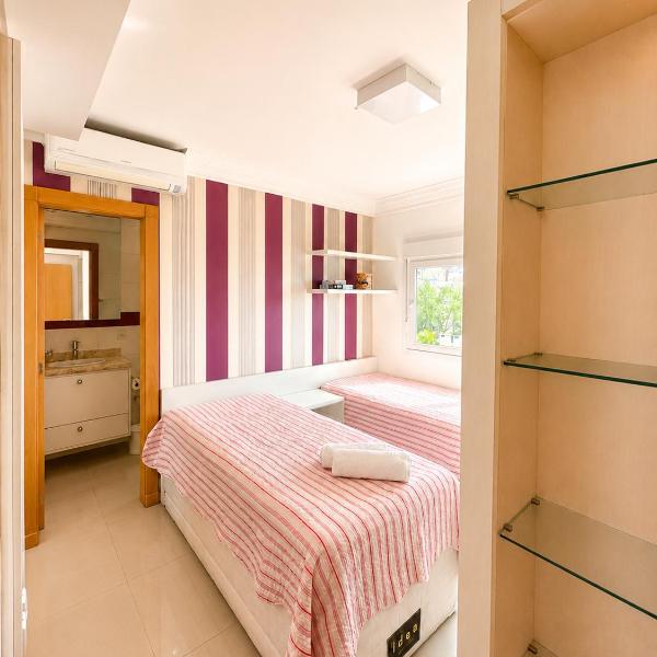 Apartamento Beira mar, Centro de Capão da Canoa, 3 Suítes - Foto 4