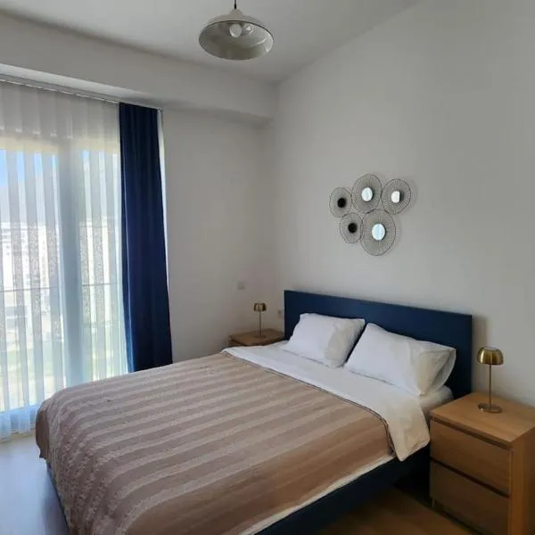 PMTR BAR Luxury Sea View 2BR Apartment Modern Pool Parking，巴爾的飯店