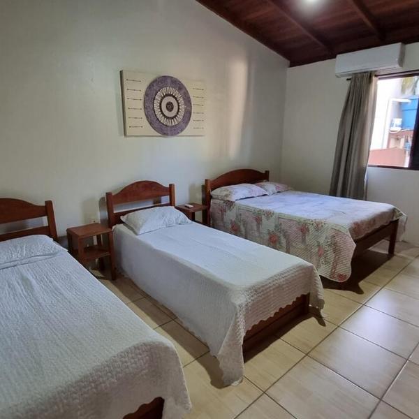 Casa Térrea com piscina, área gourmet com churrasqueira e quartos com ar condicionado - Foto 2