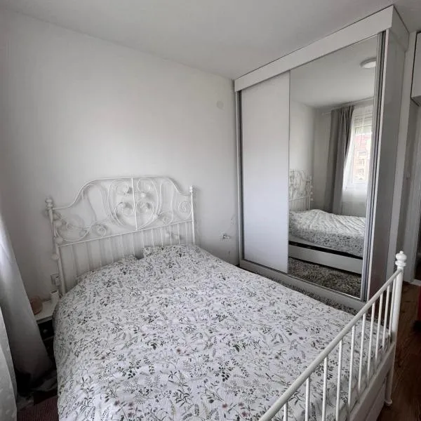 Apartman Jovana, hotel sa Novi Sad