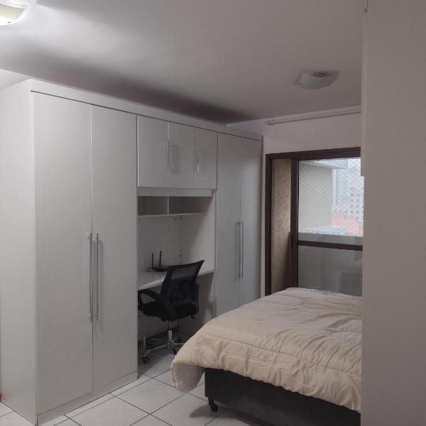 APARTAMENTO NO CENTRO DE CURITIBA, wi-fi, lavanderia, mini mercado, academia, piscina e sauna, próximo ao SHOPPING ESTAÇÃO - Foto 2