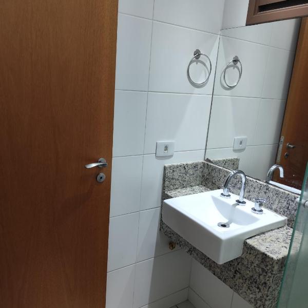 APARTAMENTO NO CENTRO DE CURITIBA, wi-fi, lavanderia, mini mercado, academia, piscina e sauna, próximo ao SHOPPING ESTAÇÃO - Foto 3