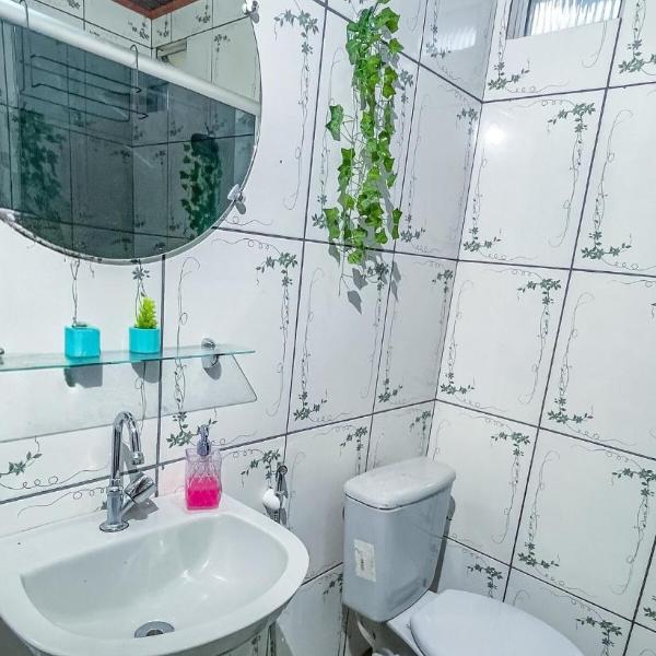 Casa 700m Praia com Ar Churrasqueira e Garagem - Foto 3