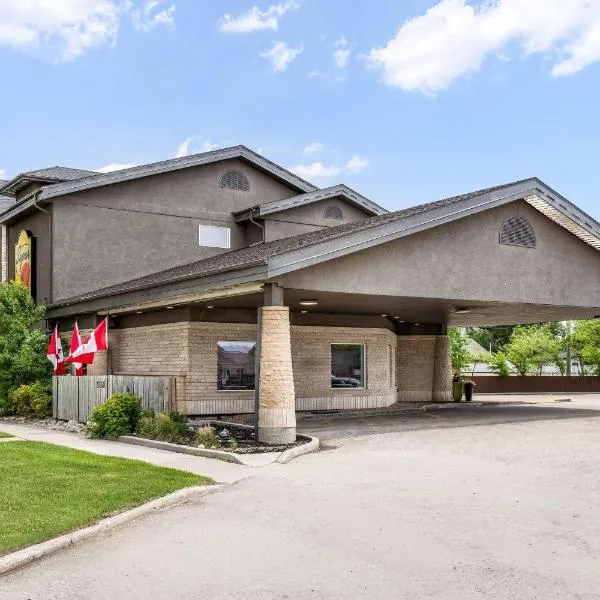Super 8 by Wyndham Winnipeg West, hotelli kohteessa Saint James