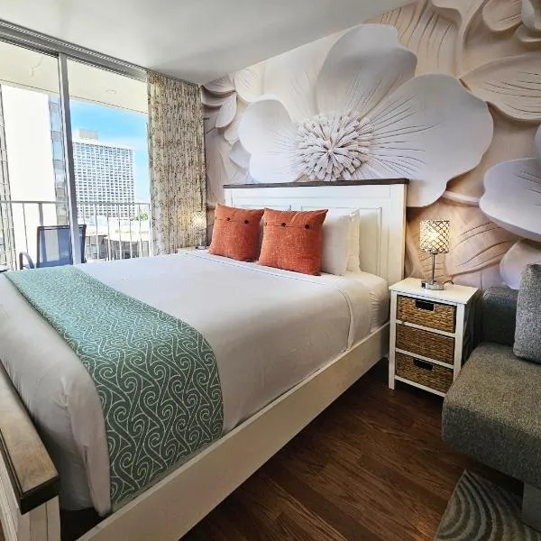 Marine Surf 13th FL Studio, Kitchen & Small Parking, hotelli Honolulussa