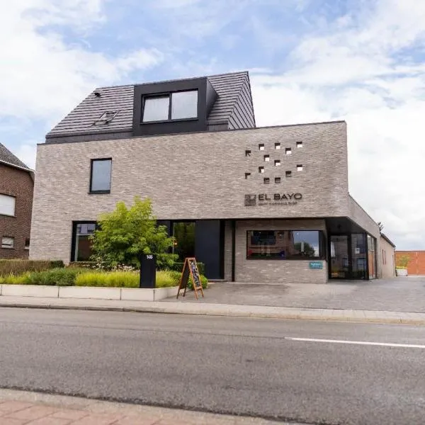 B&B El Bayo，Ravels的飯店