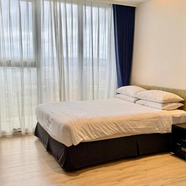 Royal Roi Hotel, viešbutis Taičunge