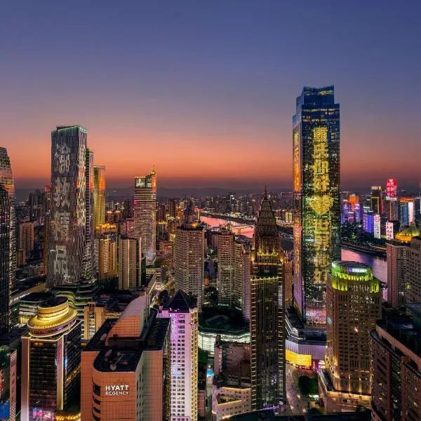Aranciel High Altitude River View Hotel, ξενοδοχείο σε Chongqing