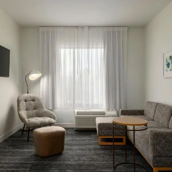 TownePlace Suites Dayton North, хотел в Дейтън