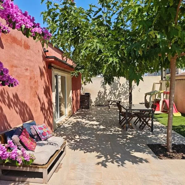 L'Escale Provençale - Maisonnette avec cour ombragée à 5 minutes d'Avignon, hotel Sorgues-ban
