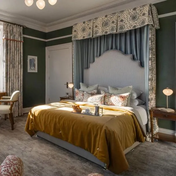 The Harbourview Hotel, hotel u gradu Carnlough