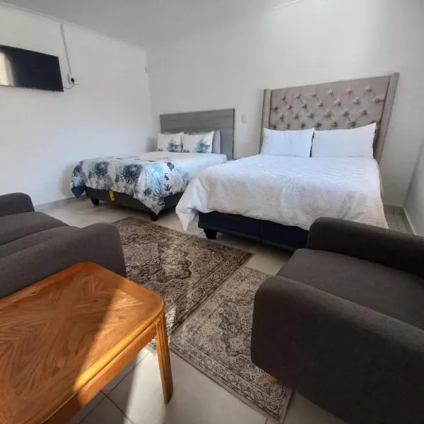 Sintha guest house, hotel em Kraaifontein