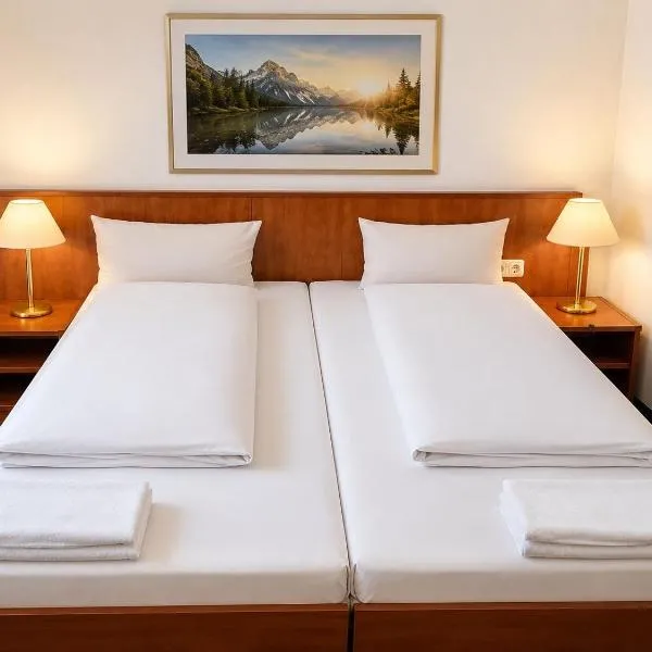 Hotel Hoyers 24h Check-in,Pinneberg, Free Parking and WiFi, hotel en Prisdorf