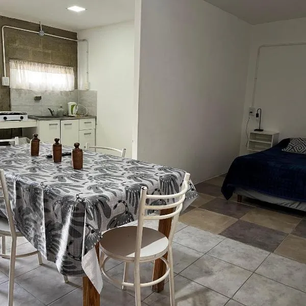 Viesnīca 2 Acogedor y Familiar Departamento c est pilsētā Santjago del Estero