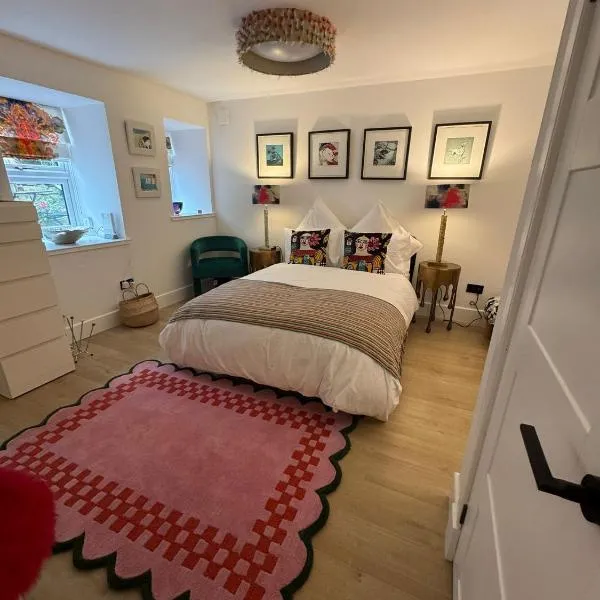 The Warren, Cosy Idyllic Charming features, hotelli kohteessa Edinburgh