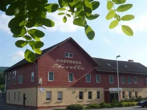 Hotel & Gasthaus Forelle, hotel di Thale