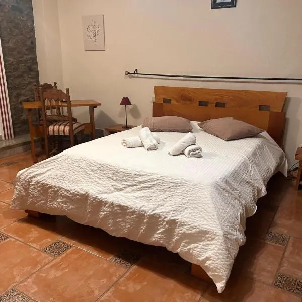 Casa Rural Villacampa (Nocito)、Nocitoのホテル