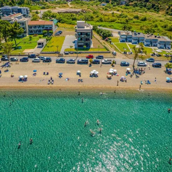 Filian Apartments, хотел в Неос Мармарас