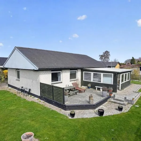 Dream villa for the summer and the whole year, hotel u gradu 'Rødbyhavn'