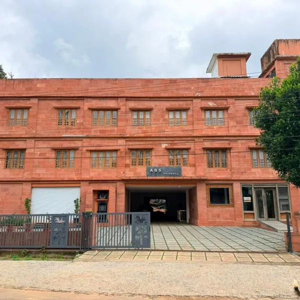 ABS Residency, Wayanad- Sulthan Bathery, hotell i Sultan Bathery