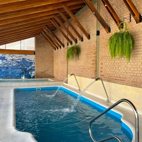 Riviera Hotel & Spa, hotel i Villa Carlos Paz