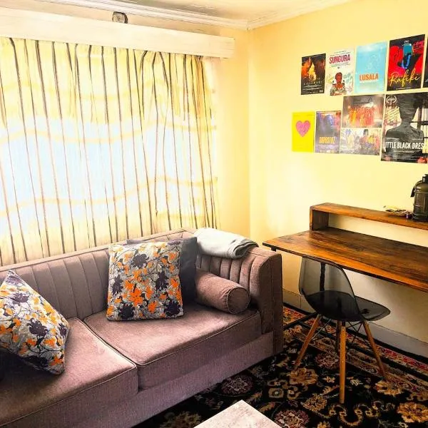 Artistic 1BRM 15 Mins to JKIA & Wilson Airport, hotel en Nairobi