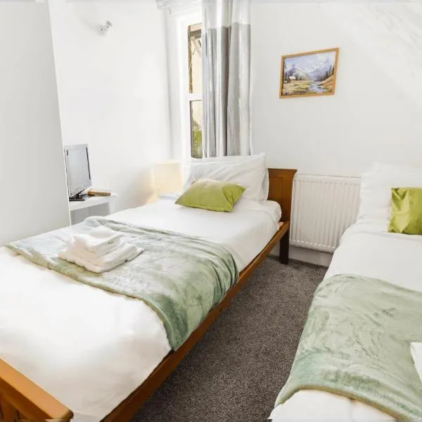 Comfy Twin Room, hotell sihtkohas Egham