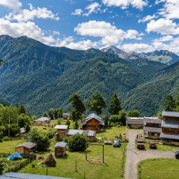 Heshkili huts and cabins Svaneti, hotel a Keshkili