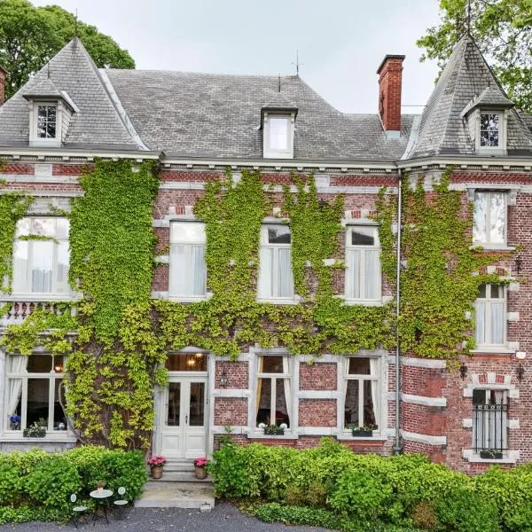 Le Jardin des Roses Mons & Pairi Daiza proches, hotel di Dour