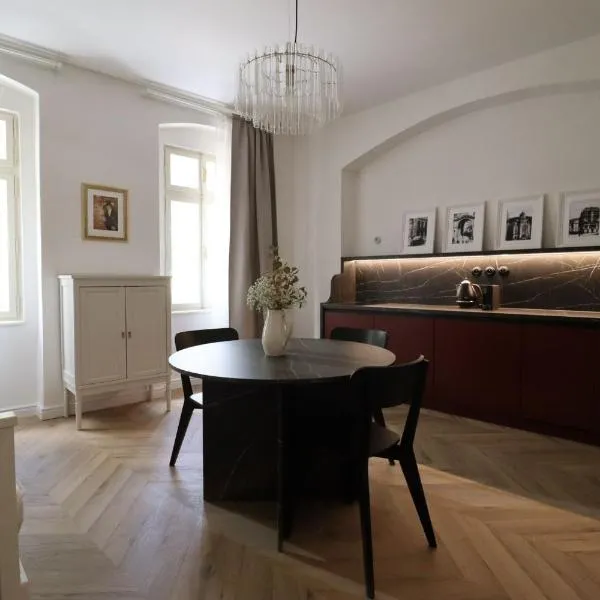 Monte-Rosa, hotel di Karlovy Vary