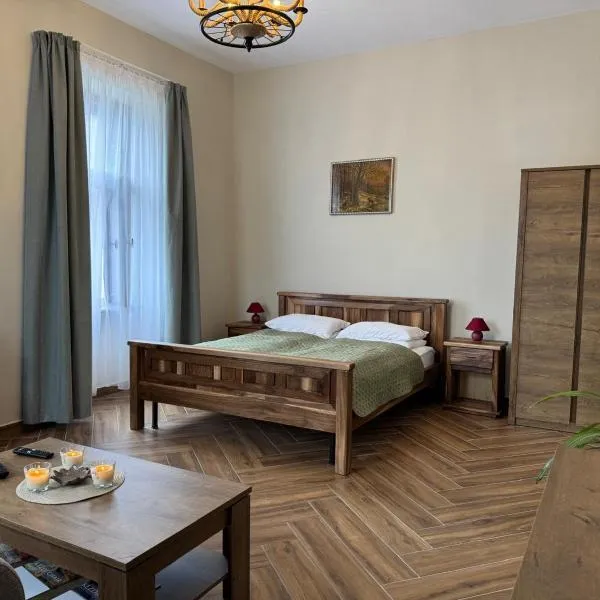 Lenart Guesthouse, hotel di Tîrgu Secuiesc