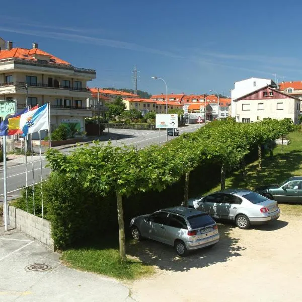 Hotel Jr, מלון בויאלונגה