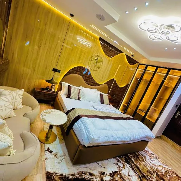 Armacruz Luxury Hotel And Apartment, хотел в Warri Airport