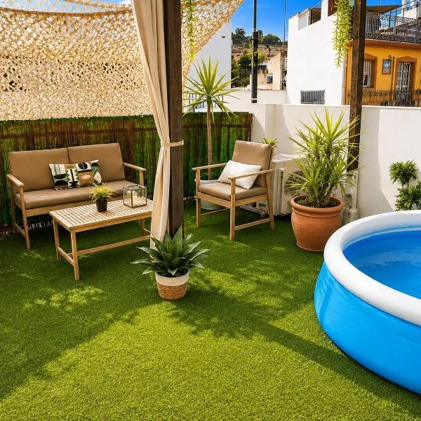 Dúplex con Piscina y Terraza a 5 min de Sevilla, hotel u gradu 'Camas'