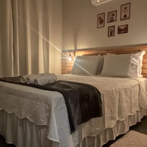 Refúgio Casa Da Serra-Cenário único ao lado da Capela Medieval, hotel Serra de São Bentóban
