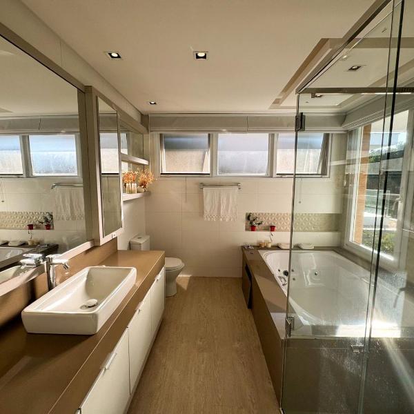Casa com Piscina 4 Suítes Praia da Cachoeira - Foto 3