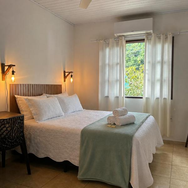 Explorer Tours Ilha Grande - Apartamentos no Centro da Vila do Abraão - Foto 2