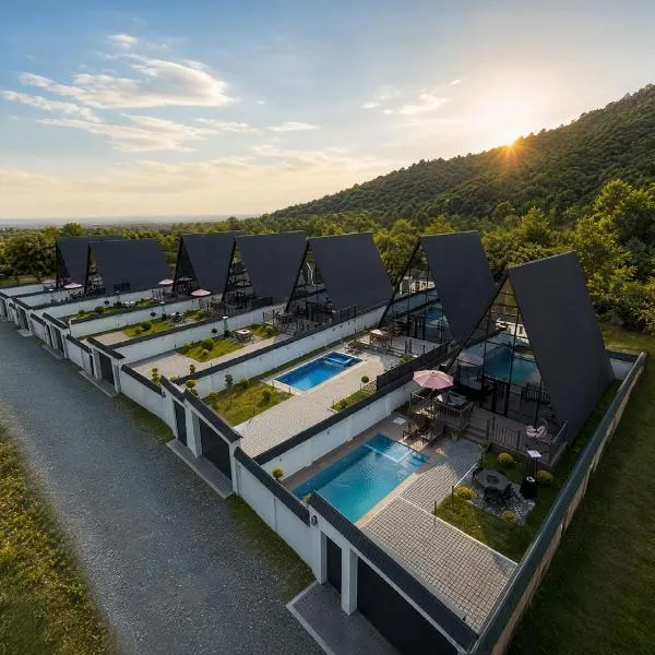 Qafqaz Falcon Chalet, хотел в Габала