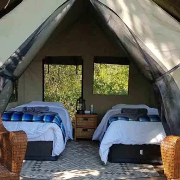 The Bell Frog Inn، فندق في ماون