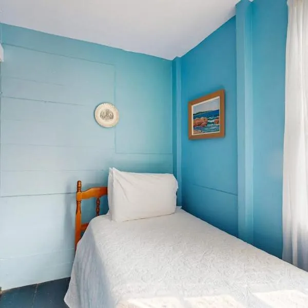 National Historic Landmark Home in Wiscasset Village w/ Complimentary Tour, ξενοδοχείο σε Wiscasset