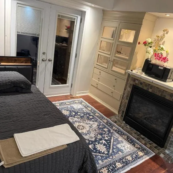 Your own home, Hotel in Toronto