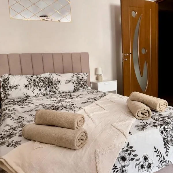 Sofia Apartment، فندق في غالاتس