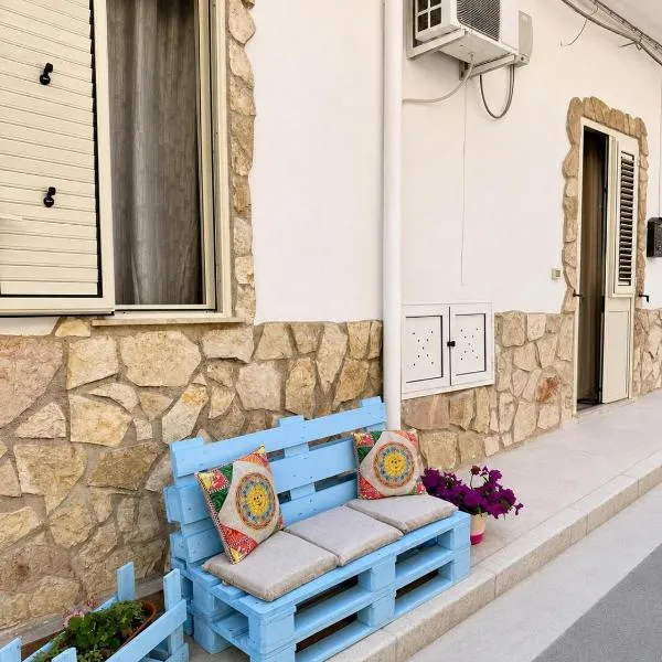 Emily Apartment, Hotel in Balestrate