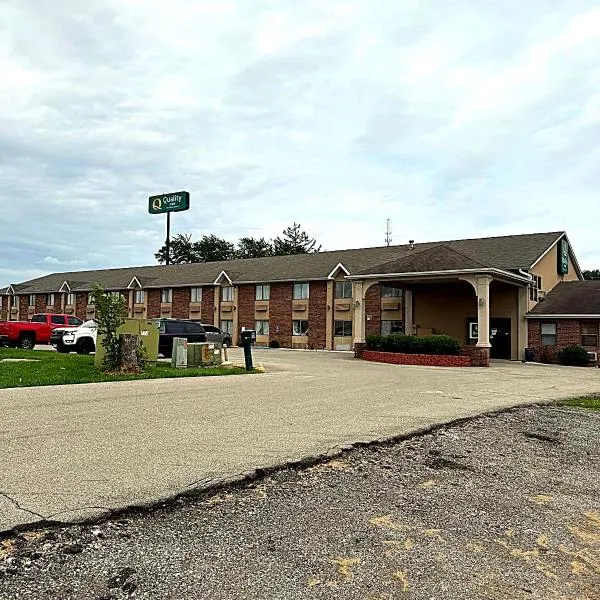 Quality Inn I-74 Batesville, Hotel in Batesville