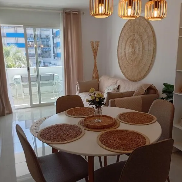 Appartement piscine Rosas, хотел в Росес